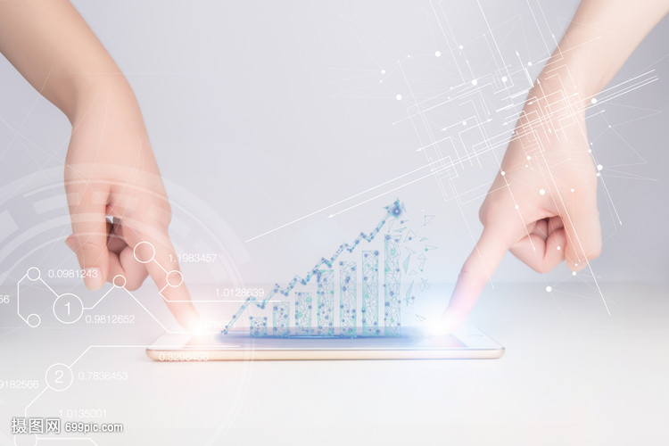 量化基金三国杀：招商量化精选国金量化多因子中加专精特新